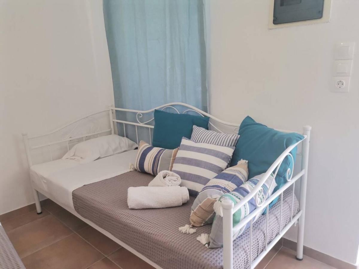 Blue Central Apt 10 Min To The Port/ Wash Machine Lavrion Exterior photo